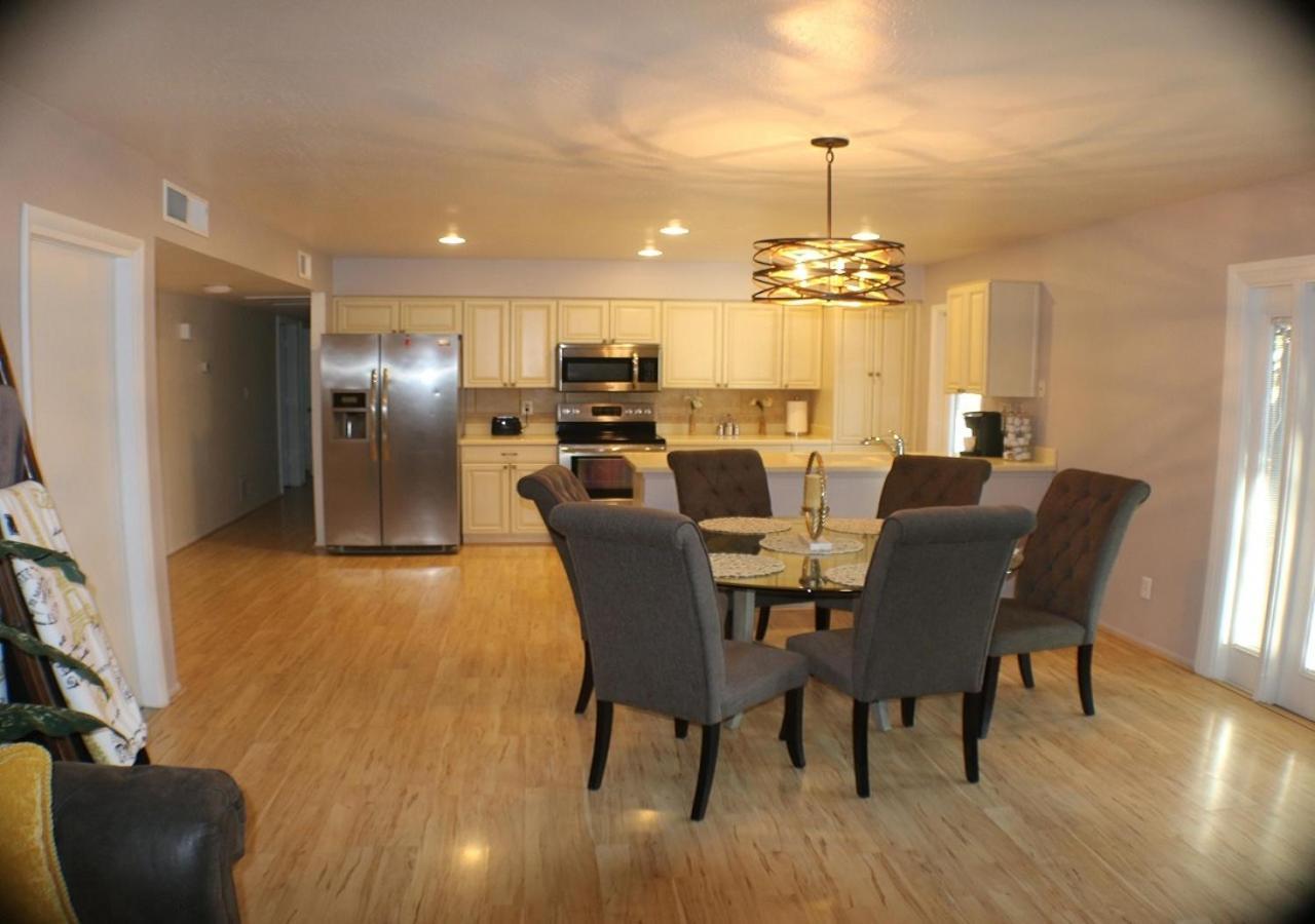 Villa Tempe Escape With Heated Pool, Billiards & Firepit Fun Exterior foto