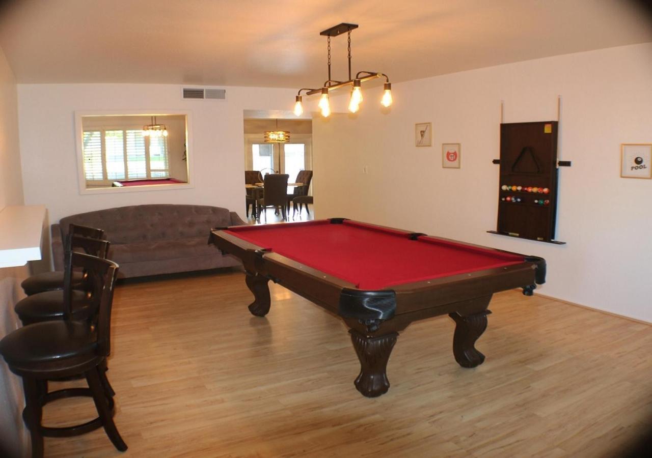 Villa Tempe Escape With Heated Pool, Billiards & Firepit Fun Exterior foto